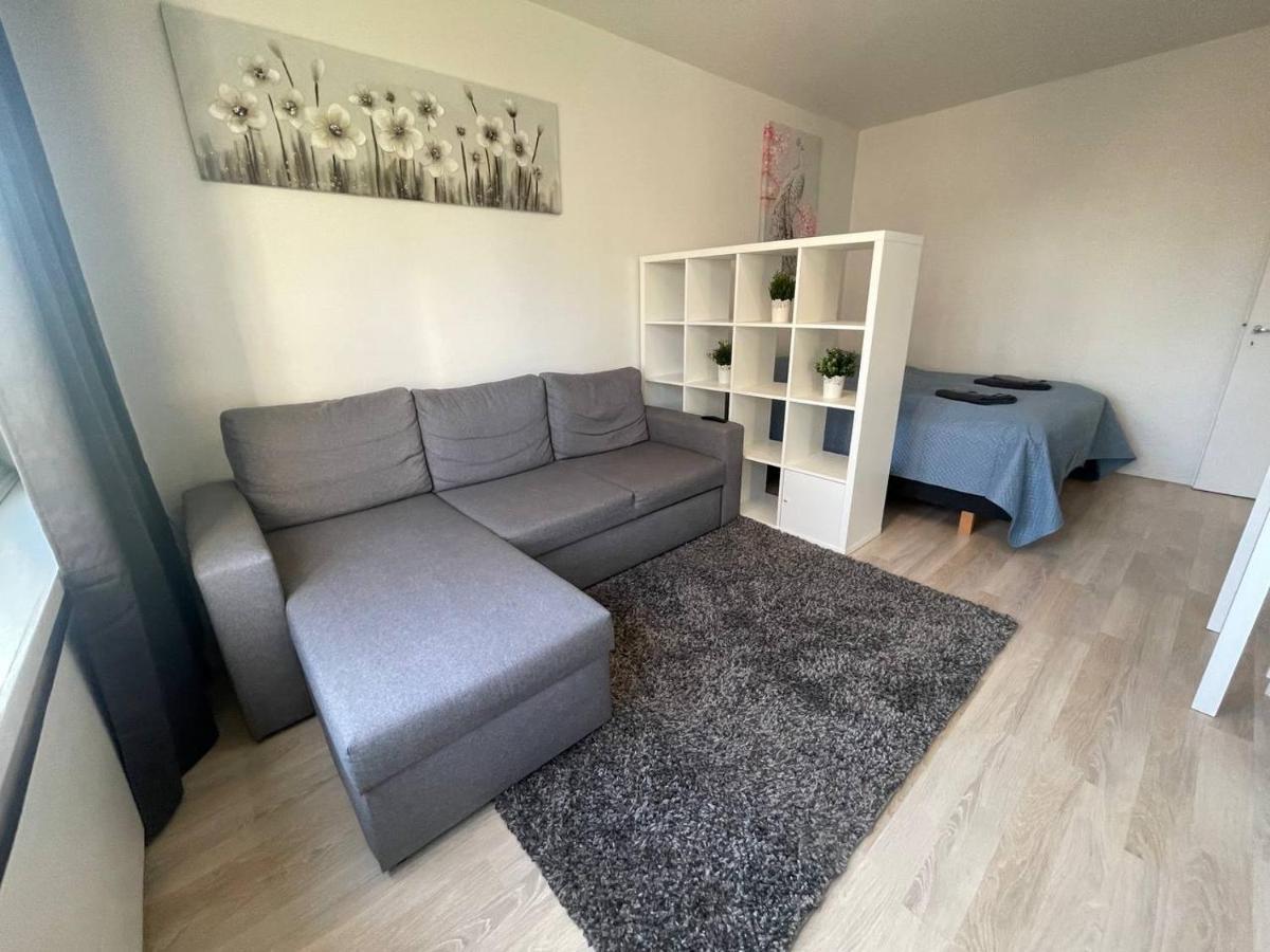 אולו 2-Room City Center, Parking מראה חיצוני תמונה